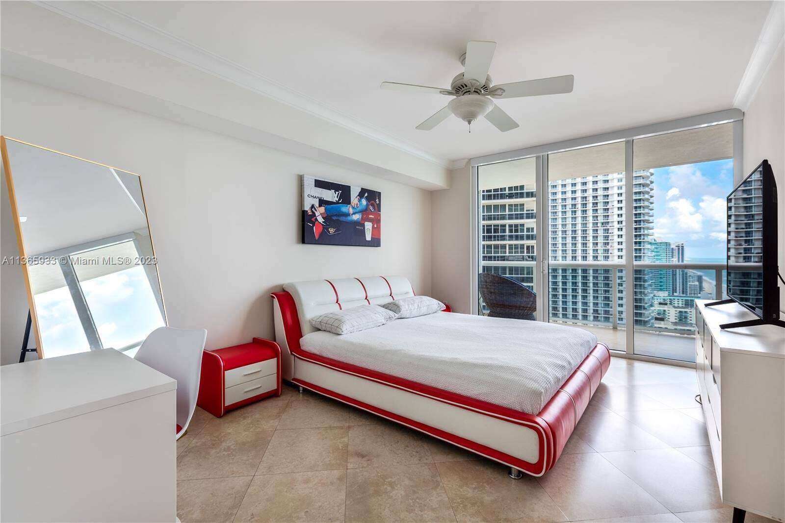The Beach Club Two at 1830 Ocean Dr, Hallandale Beach, FL 33009 - For Rent photo 32
