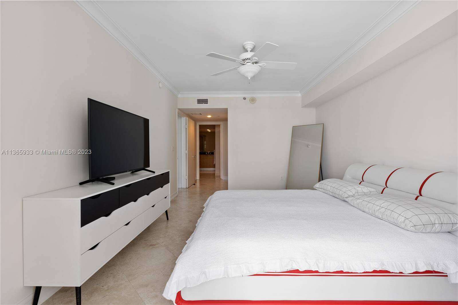 The Beach Club Two at 1830 Ocean Dr, Hallandale Beach, FL 33009 - For Rent photo 35