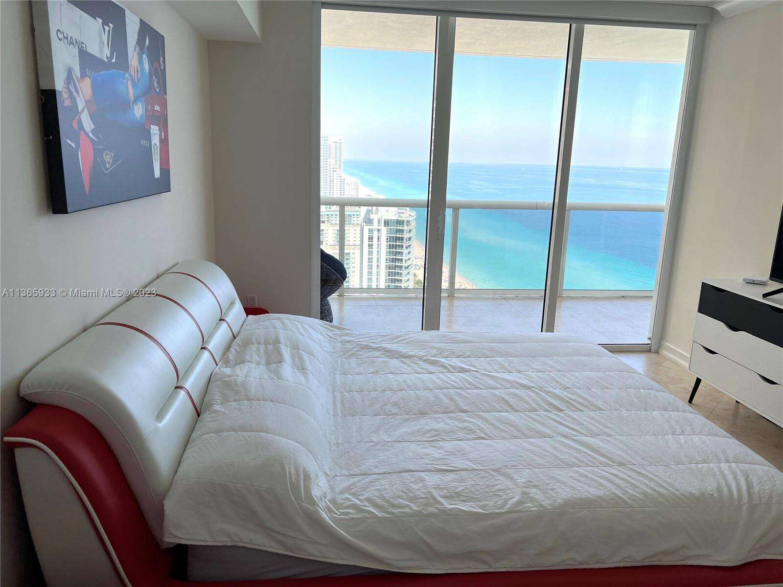 The Beach Club Two at 1830 Ocean Dr, Hallandale Beach, FL 33009 - For Rent photo 36