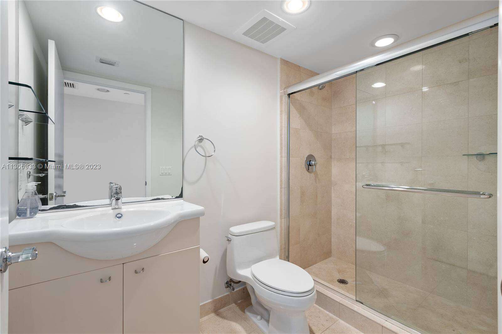 The Beach Club Two at 1830 Ocean Dr, Hallandale Beach, FL 33009 - For Rent photo 50
