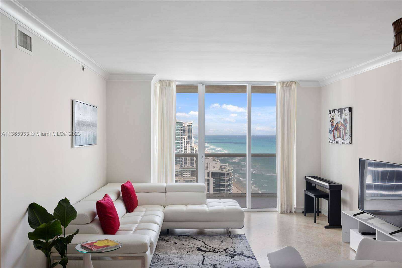 The Beach Club Two at 1830 Ocean Dr, Hallandale Beach, FL 33009 - For Rent photo 7