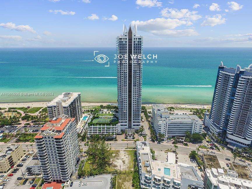 Akoya at 6365 Collins Ave, Miami Beach, FL 33141 - For Rent photo 1