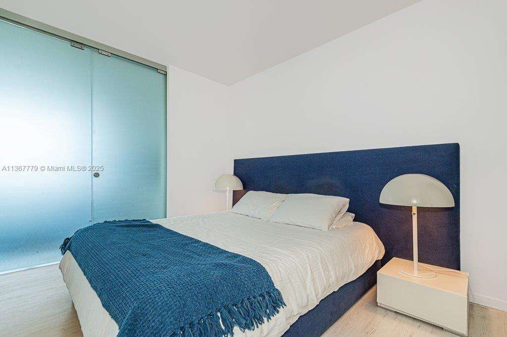 Roney Palace at 2301 Collins Ave, Miami Beach, FL 33139 - For Rent photo 13