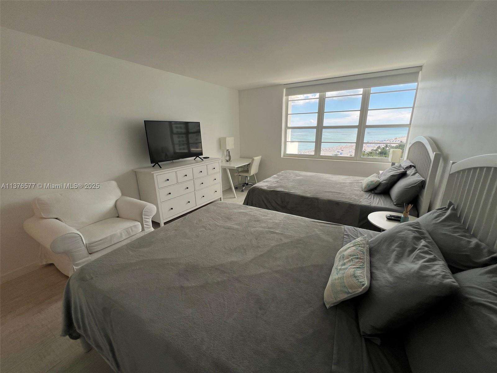 Decoplage at 100 Lincoln Rd, Miami Beach, FL 33139 - For Rent photo 21