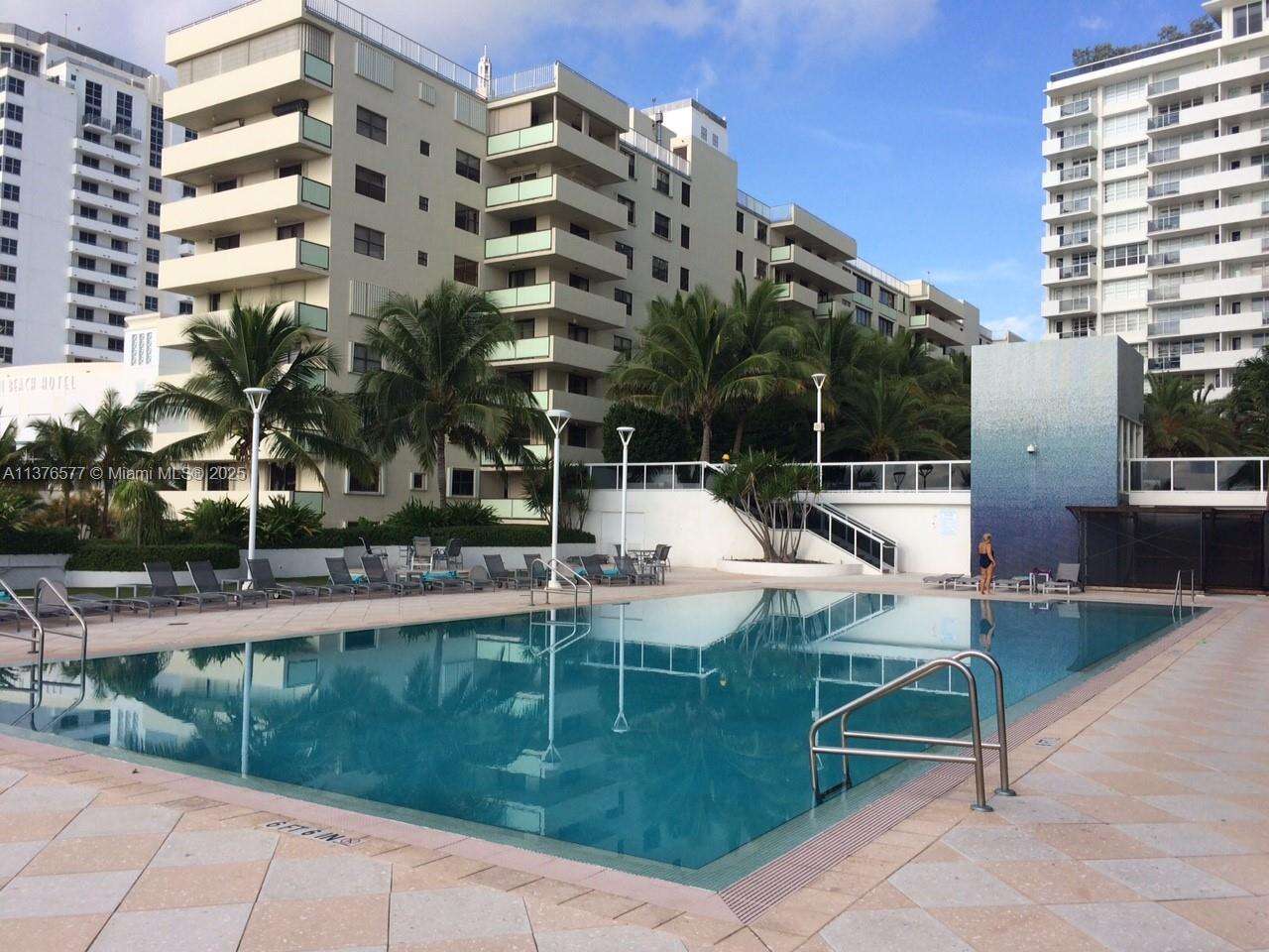 Decoplage at 100 Lincoln Rd, Miami Beach, FL 33139 - For Rent photo 65