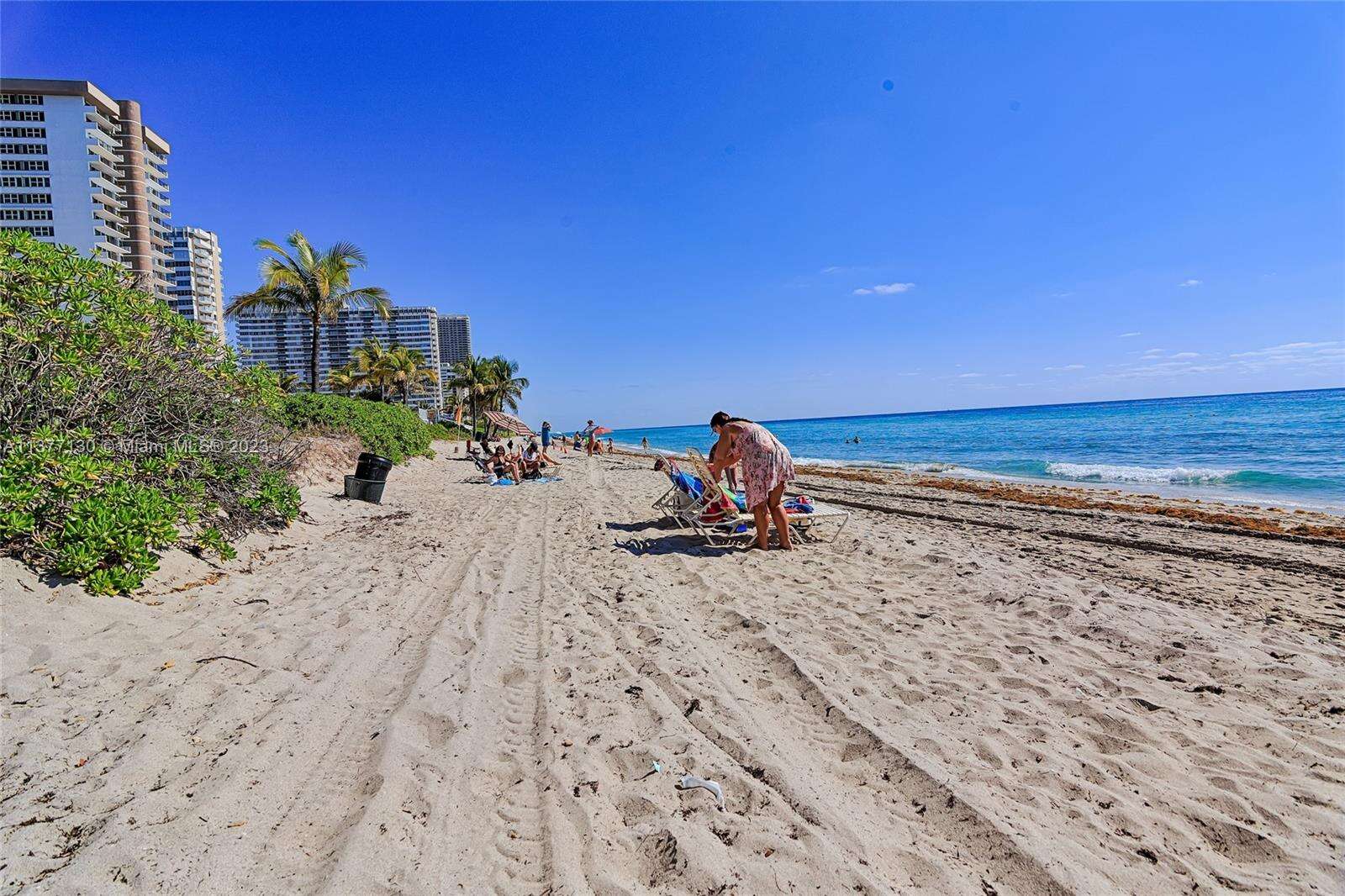 2080 Ocean Dr, Hallandale Beach, FL 33009 - For Rent photo 28