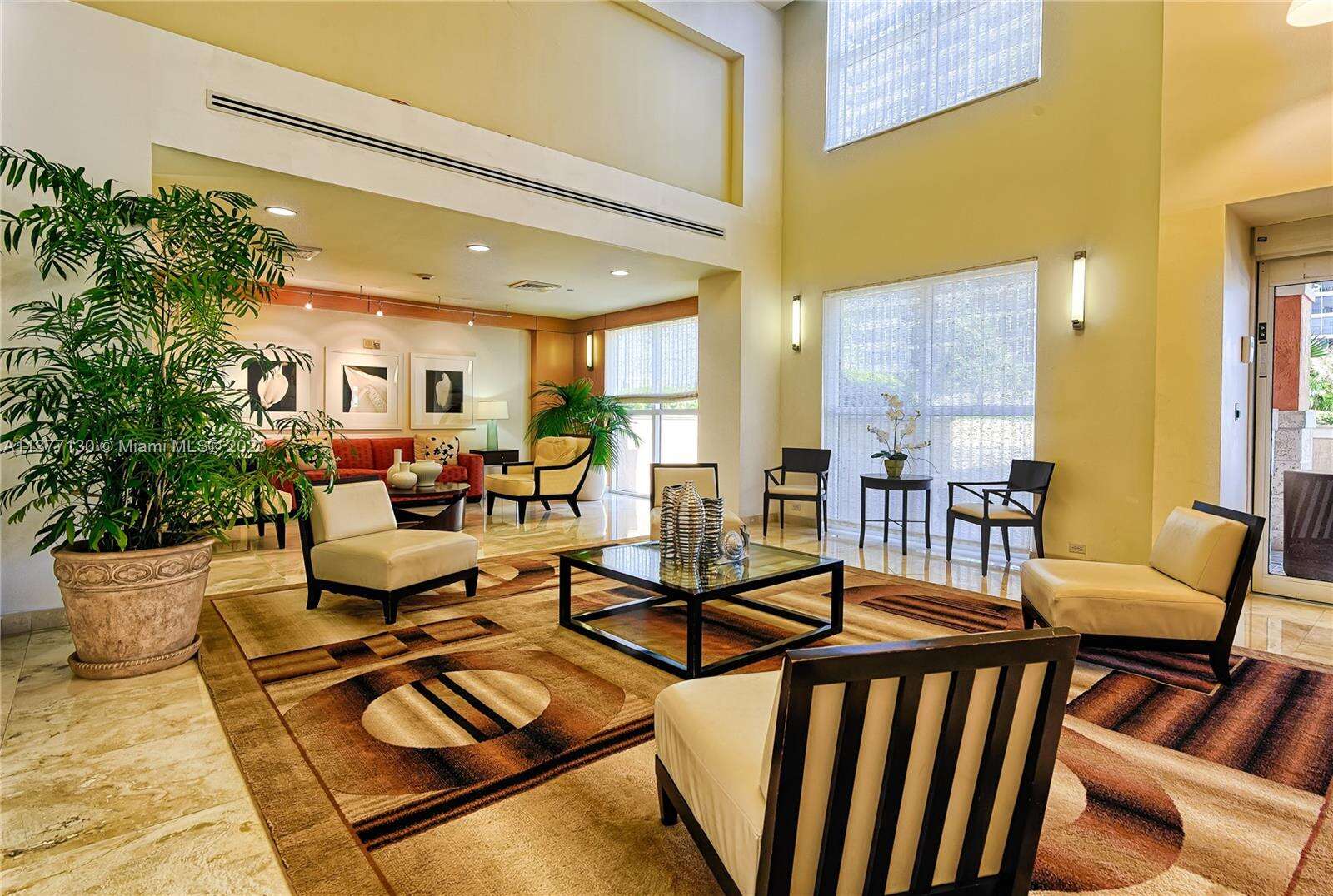 2080 Ocean Dr, Hallandale Beach, FL 33009 - For Rent photo 31