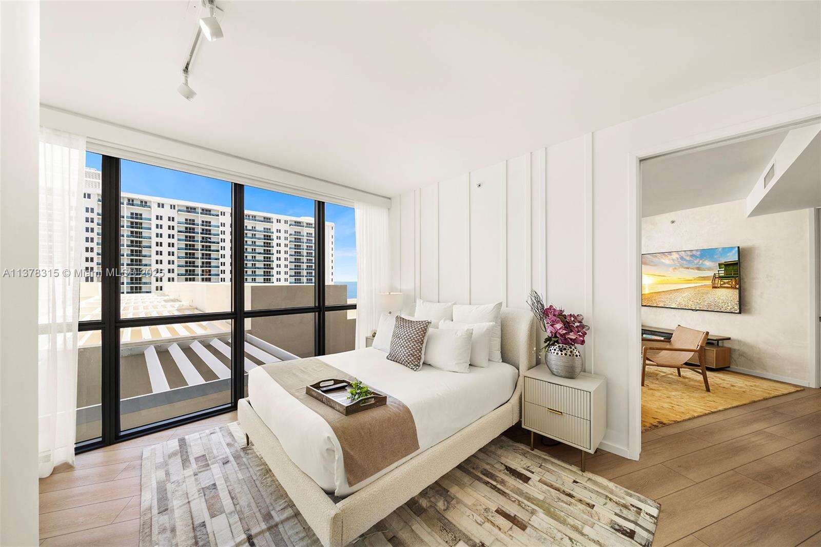 W South Beach at 2201 Collins Ave, Miami Beach, FL 33139 - For Rent photo 22