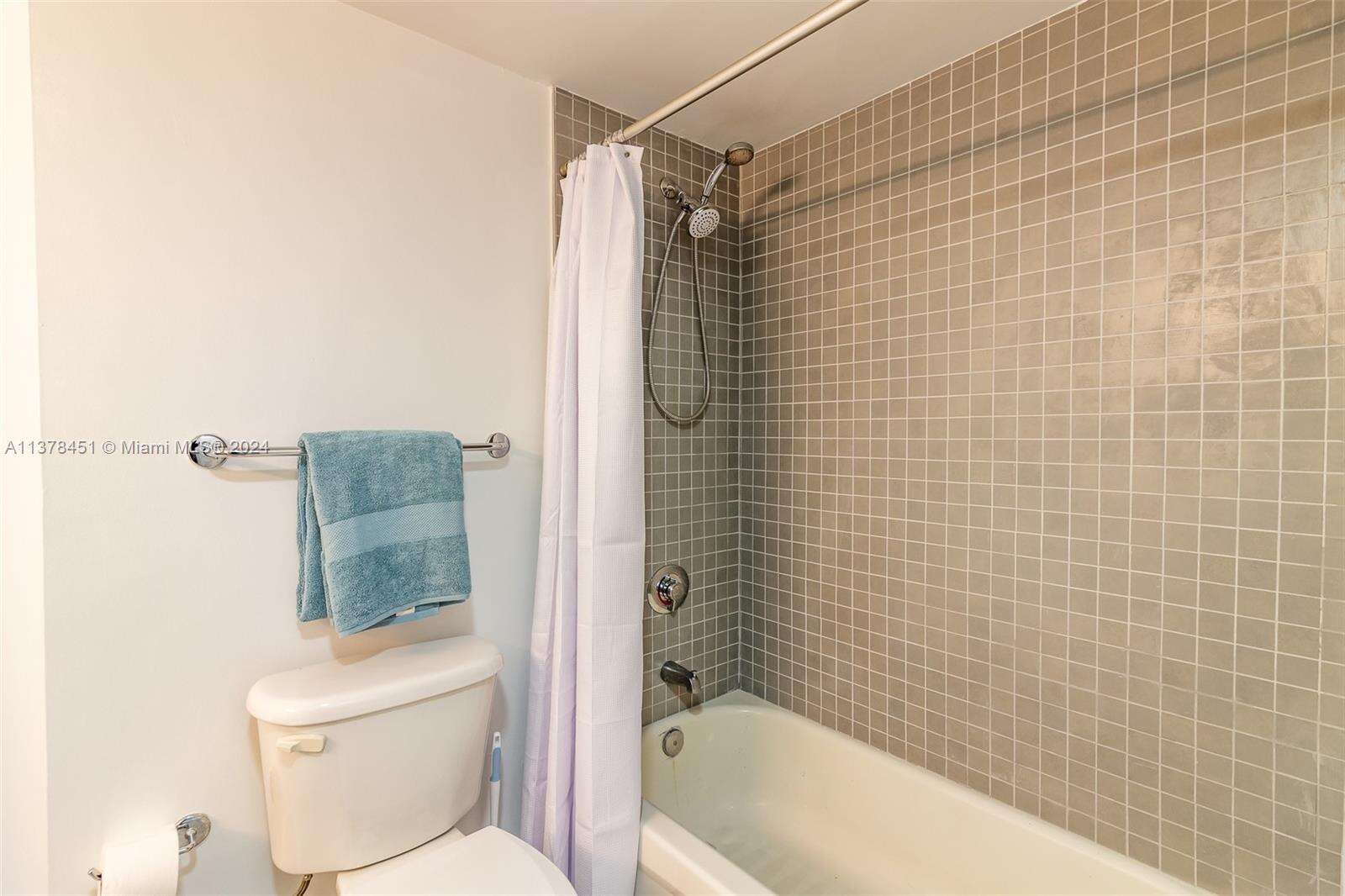 Opera Tower at 1750 Bayshore Dr, Miami, FL 33132 - For Rent photo 26