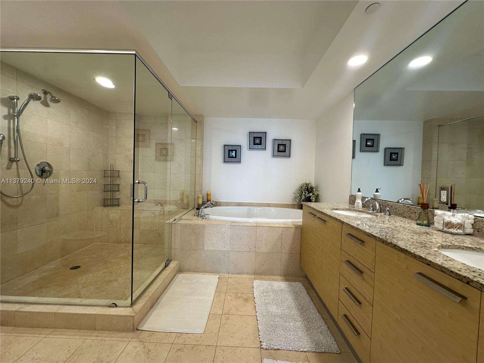 The Beach Club Two at 1830 Ocean Dr, Hallandale Beach, FL 33009 - For Rent photo 15