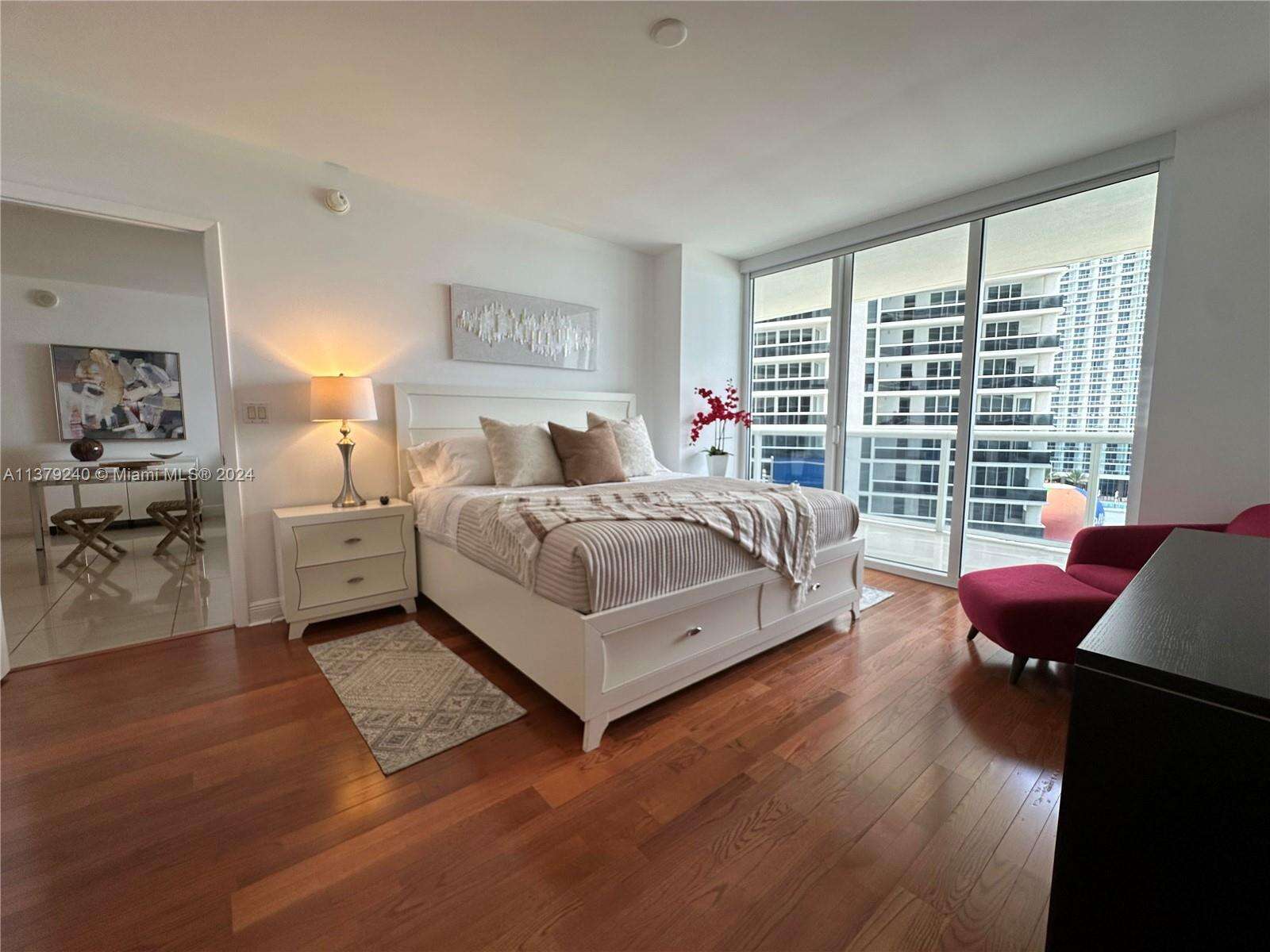 The Beach Club Two at 1830 Ocean Dr, Hallandale Beach, FL 33009 - For Rent photo 4