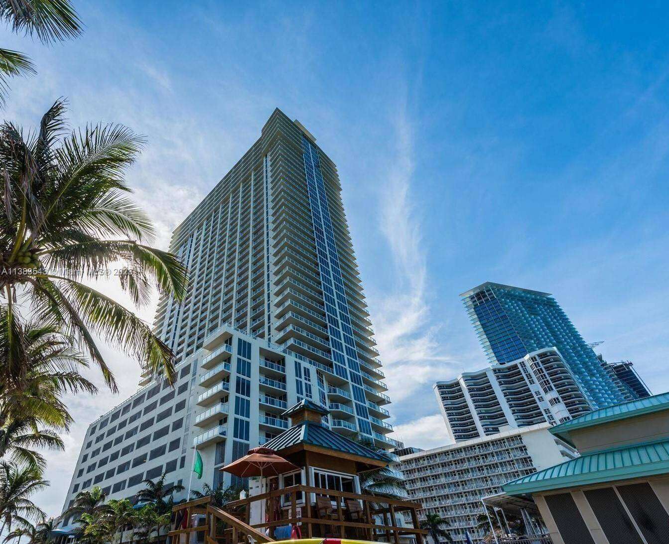La Perla at 16699 Collins Ave, Sunny Isles Beach, FL 33160 - For Rent photo 53