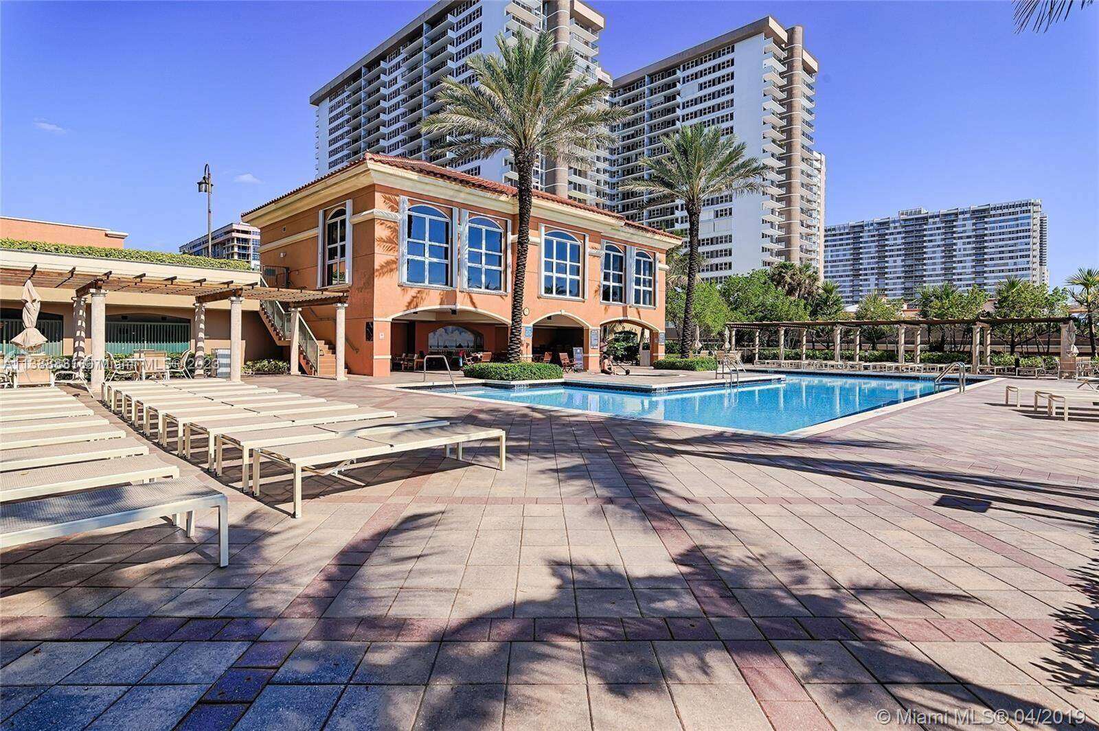 2080 Ocean Dr, Hallandale Beach, FL 33009 - For Rent photo 17