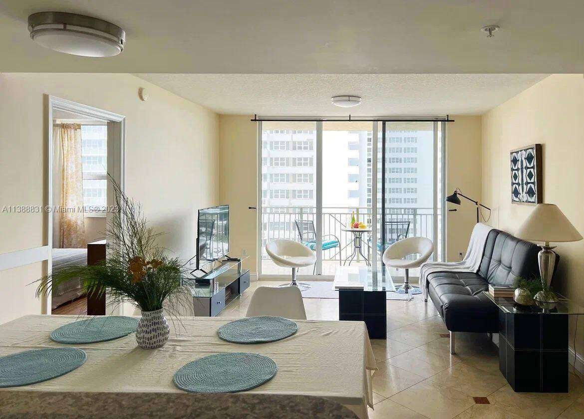 2080 Ocean Dr, Hallandale Beach, FL 33009 - For Rent photo 3