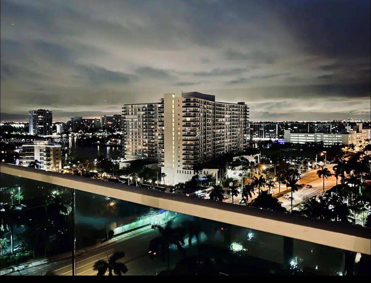 Sian Ocean Residences at 4001 Ocean Dr, Hollywood, FL 33019 - For Rent photo 2