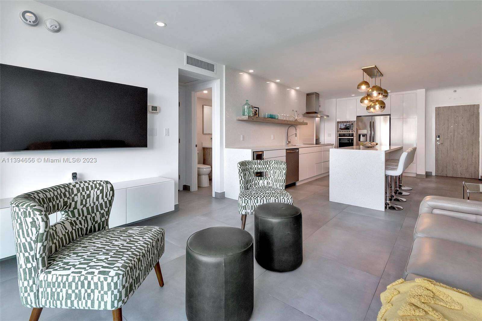 Sian Ocean Residences at 4001 Ocean Dr, Hollywood, FL 33019 - For Rent photo 21