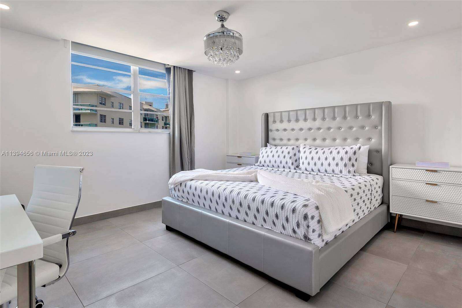 Sian Ocean Residences at 4001 Ocean Dr, Hollywood, FL 33019 - For Rent photo 27