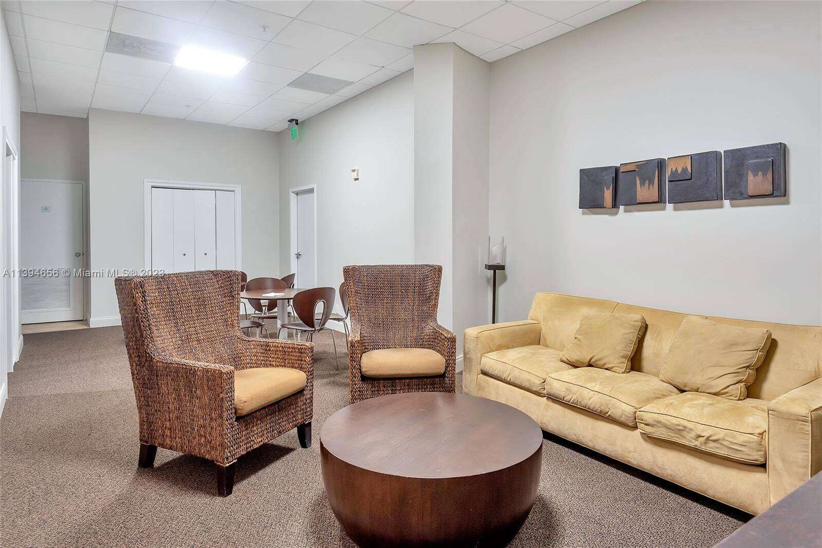 Sian Ocean Residences at 4001 Ocean Dr, Hollywood, FL 33019 - For Rent photo 43