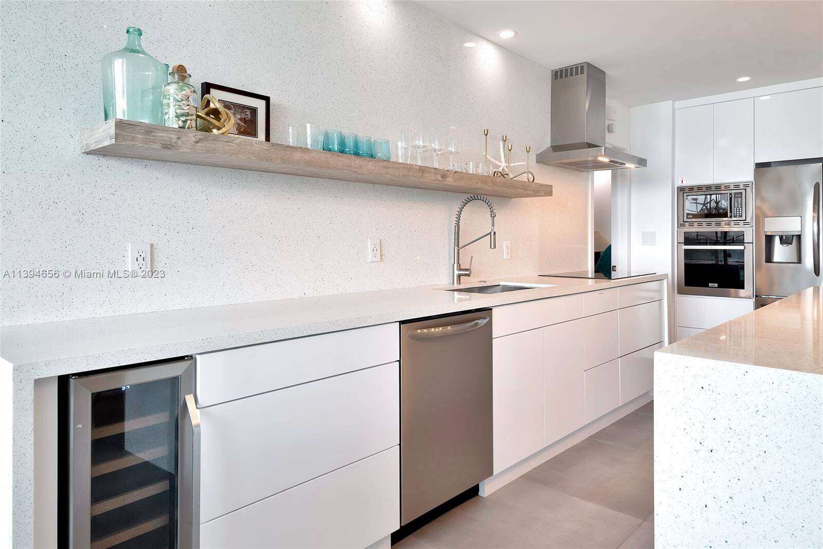Sian Ocean Residences at 4001 Ocean Dr, Hollywood, FL 33019 - For Rent photo 7