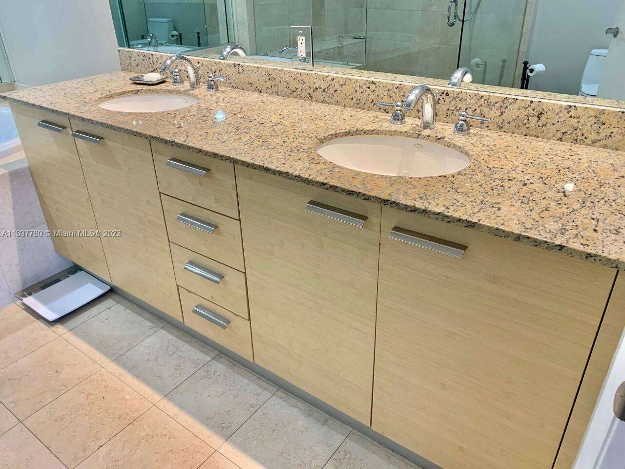 The Beach Club Two at 1830 Ocean Dr, Hallandale Beach, FL 33009 - For Rent photo 19