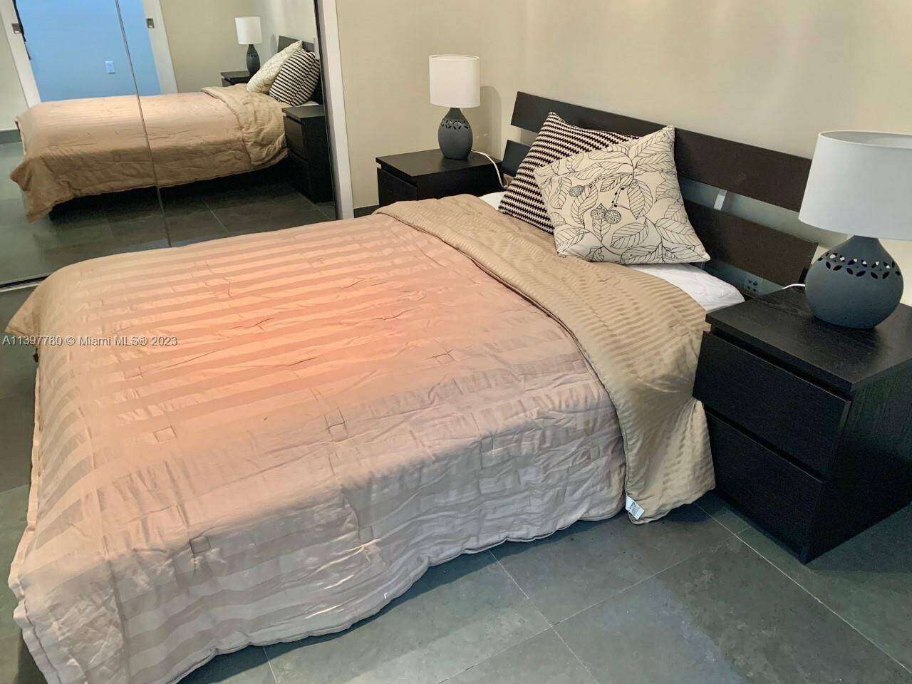 The Beach Club Two at 1830 Ocean Dr, Hallandale Beach, FL 33009 - For Rent photo 24