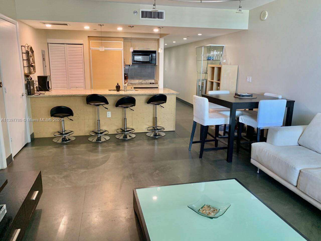 The Beach Club Two at 1830 Ocean Dr, Hallandale Beach, FL 33009 - For Rent photo 7