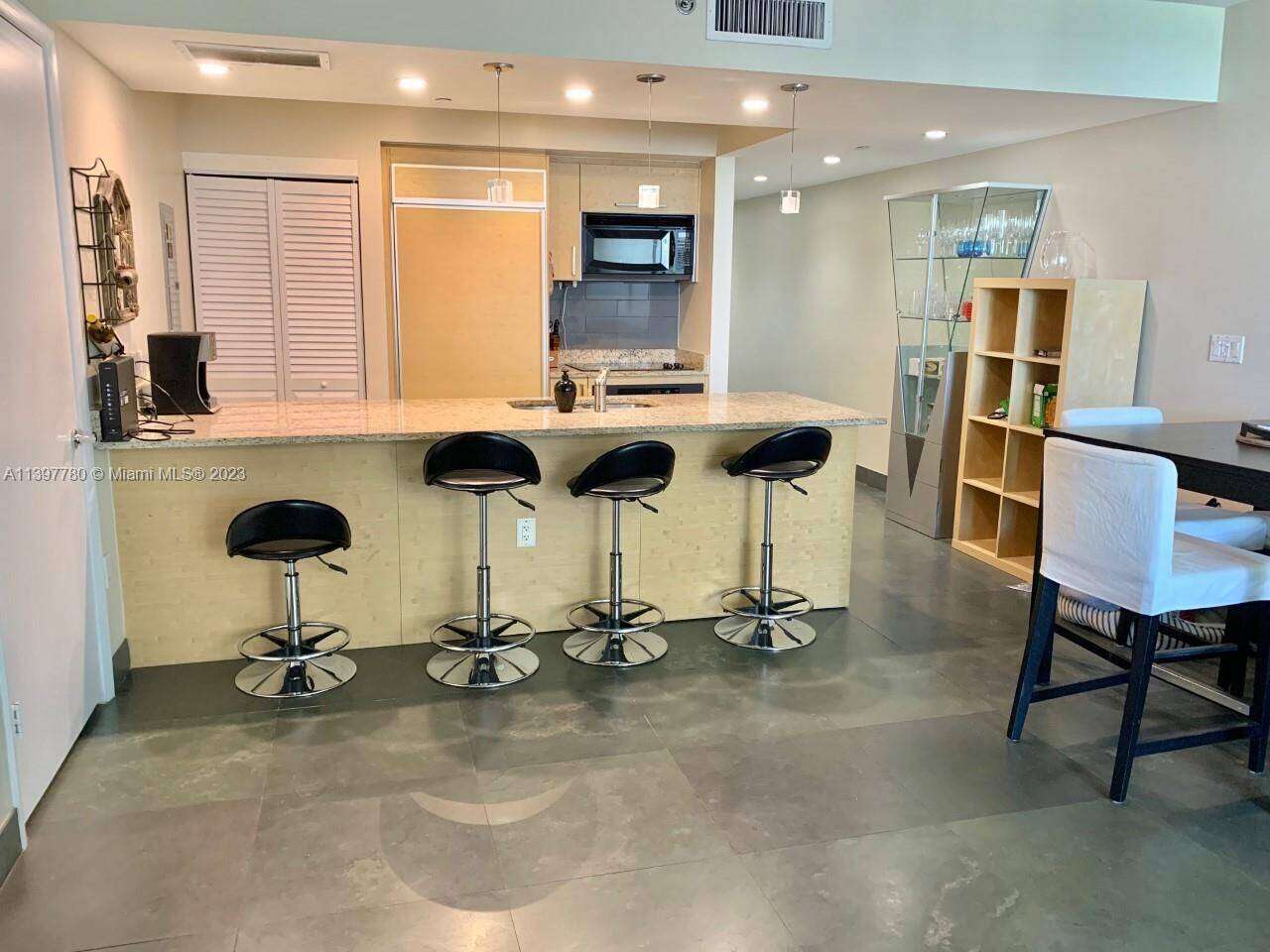 The Beach Club Two at 1830 Ocean Dr, Hallandale Beach, FL 33009 - For Rent photo 8