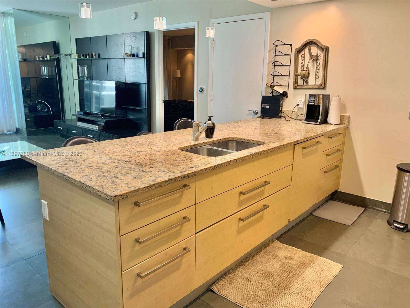 The Beach Club Two at 1830 Ocean Dr, Hallandale Beach, FL 33009 - For Rent photo 10