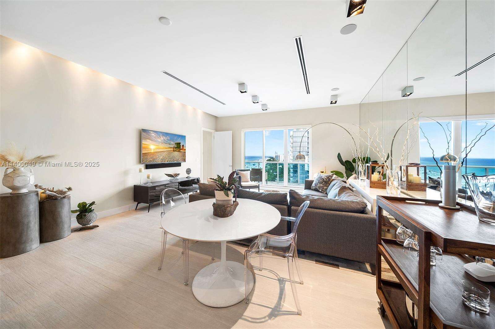 Roney Palace at Miami Beach, FL 33139 - For Rent photo 25