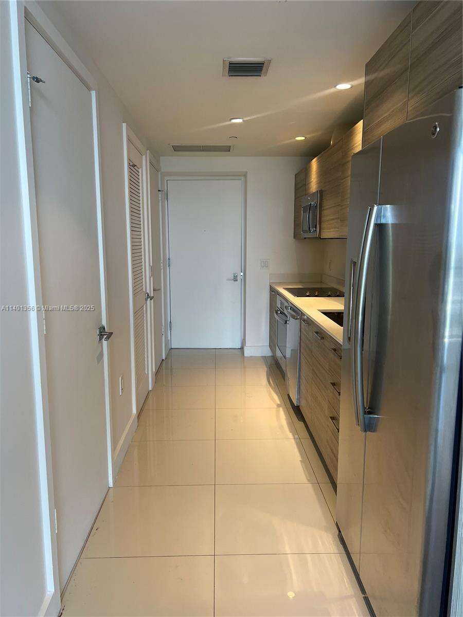 Hyde Midtown at 121 34 St, Miami, FL 33137 - For Rent photo 7