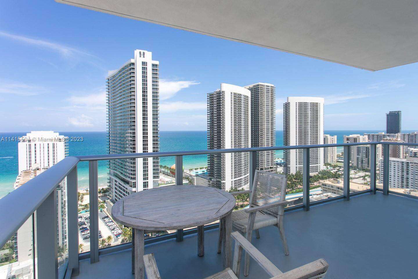 Hyde Beach House at 4010 Ocean Dr, Hollywood, FL 33019 - For Rent photo 2
