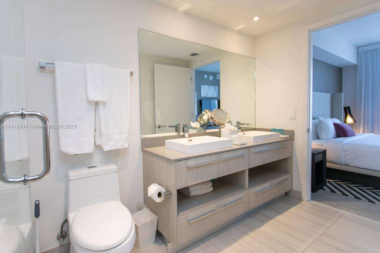 Hyde Beach House at 4010 Ocean Dr, Hollywood, FL 33019 - For Rent photo 11