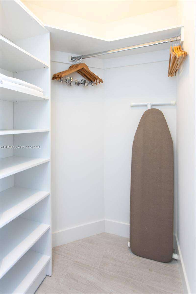 Hyde Beach House at 4010 Ocean Dr, Hollywood, FL 33019 - For Rent photo 22