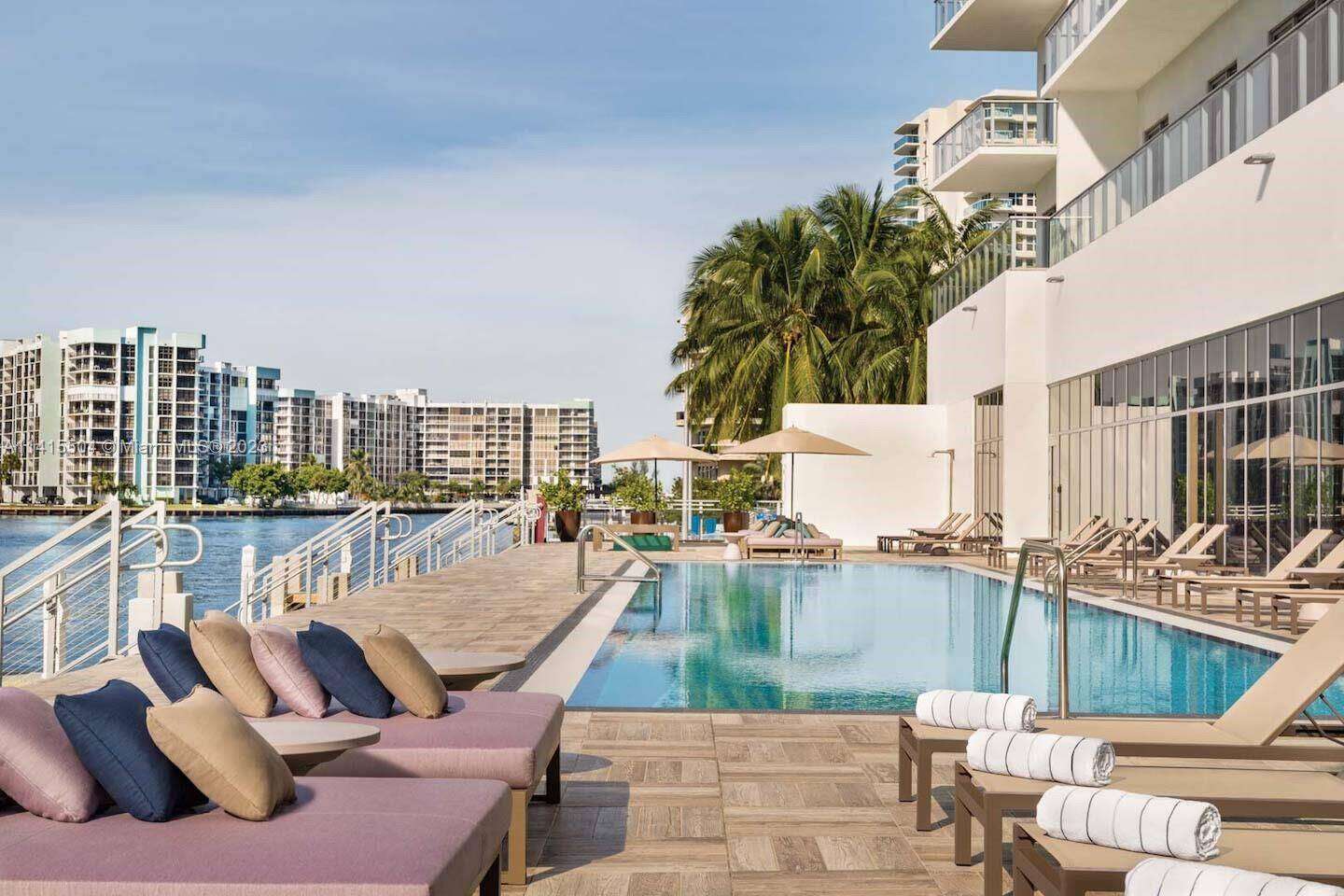 Hyde Beach House at 4010 Ocean Dr, Hollywood, FL 33019 - For Rent photo 51