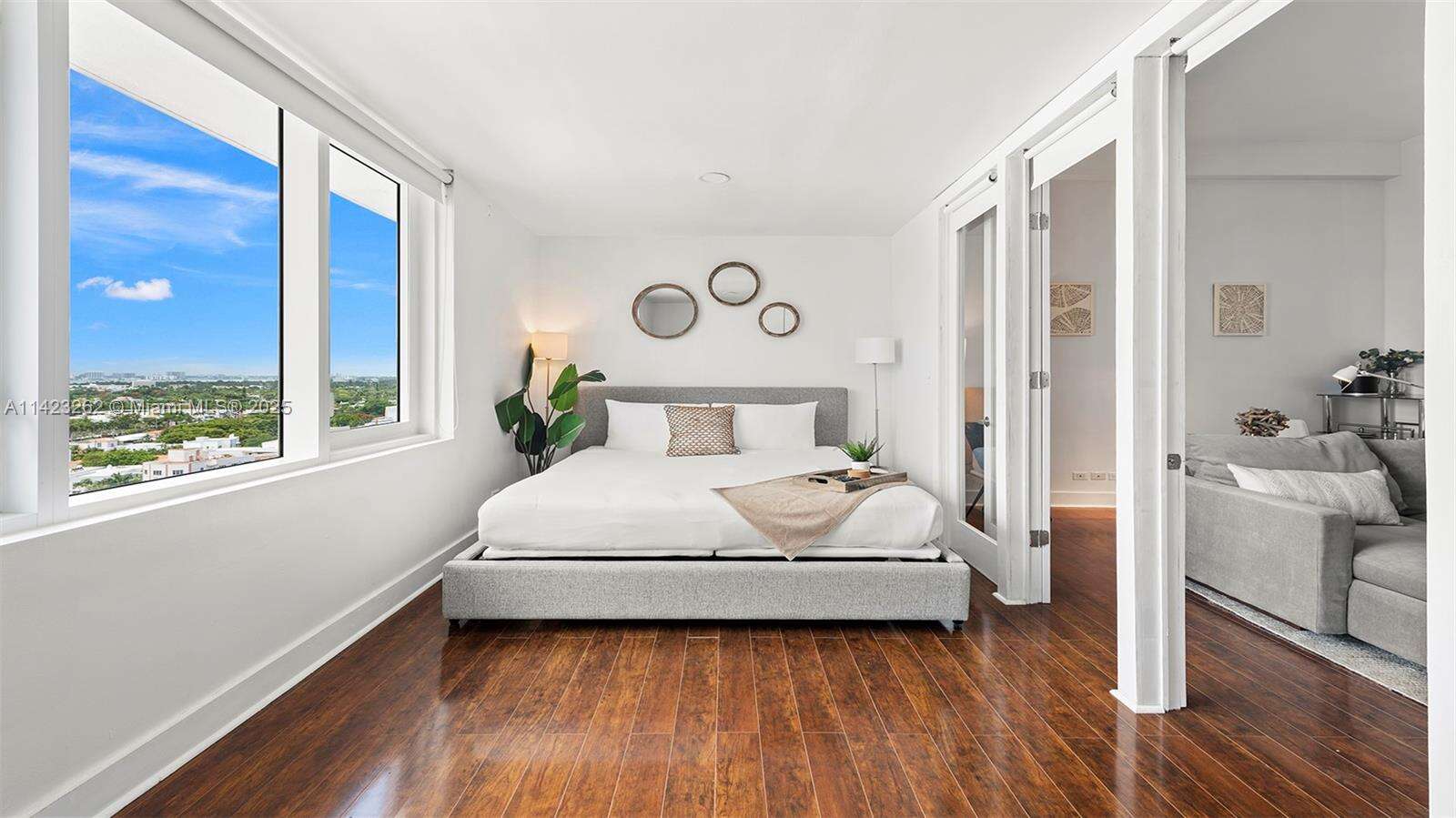 Roney Palace at Miami Beach, FL 33139 - For Rent photo 12