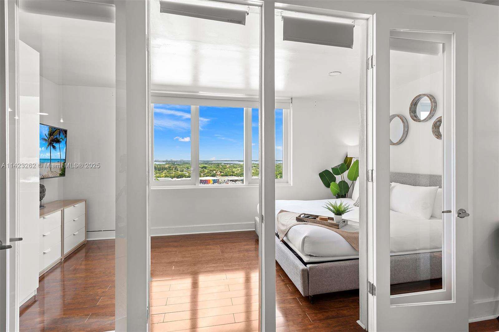 Roney Palace at Miami Beach, FL 33139 - For Rent photo 13