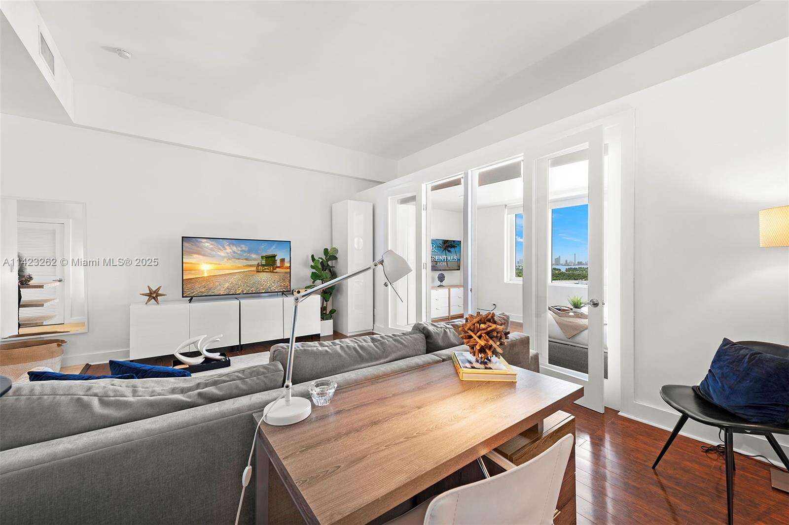 Roney Palace at Miami Beach, FL 33139 - For Rent photo 15