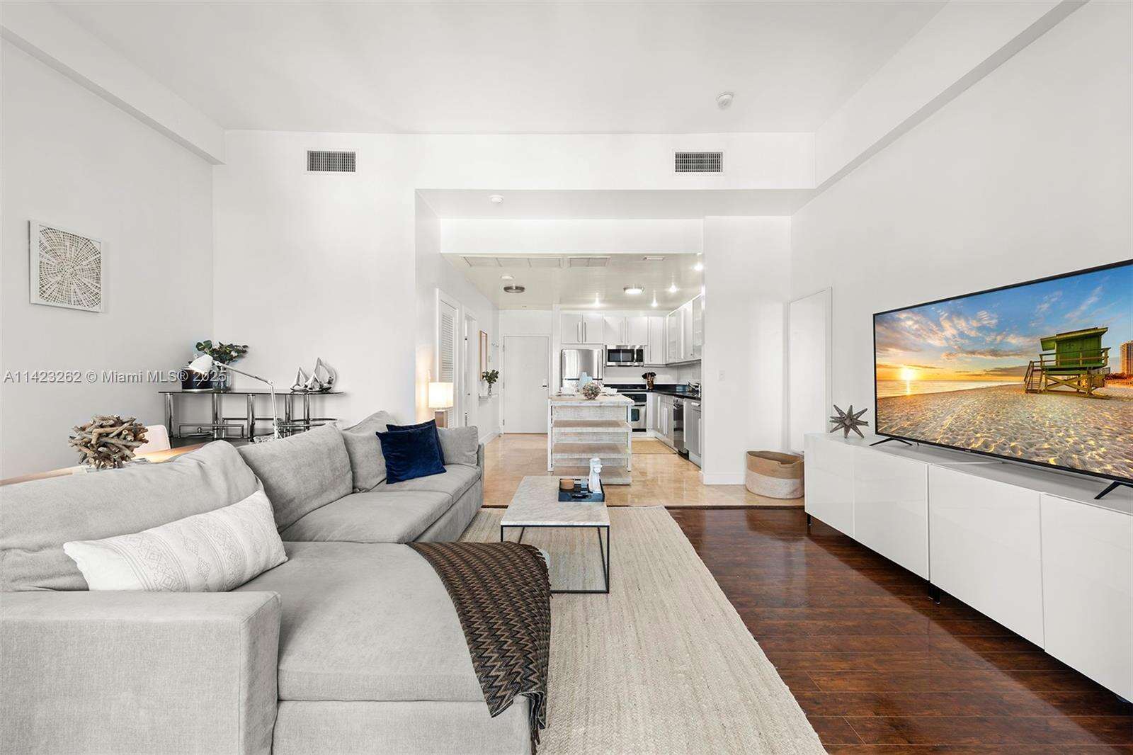 Roney Palace at Miami Beach, FL 33139 - For Rent photo 17