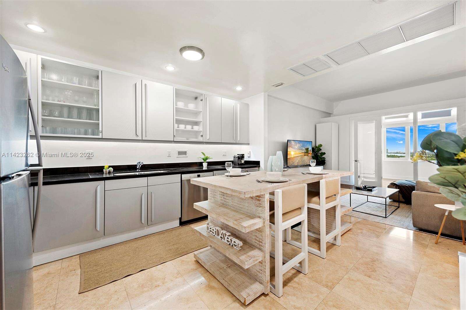 Roney Palace at Miami Beach, FL 33139 - For Rent photo 23