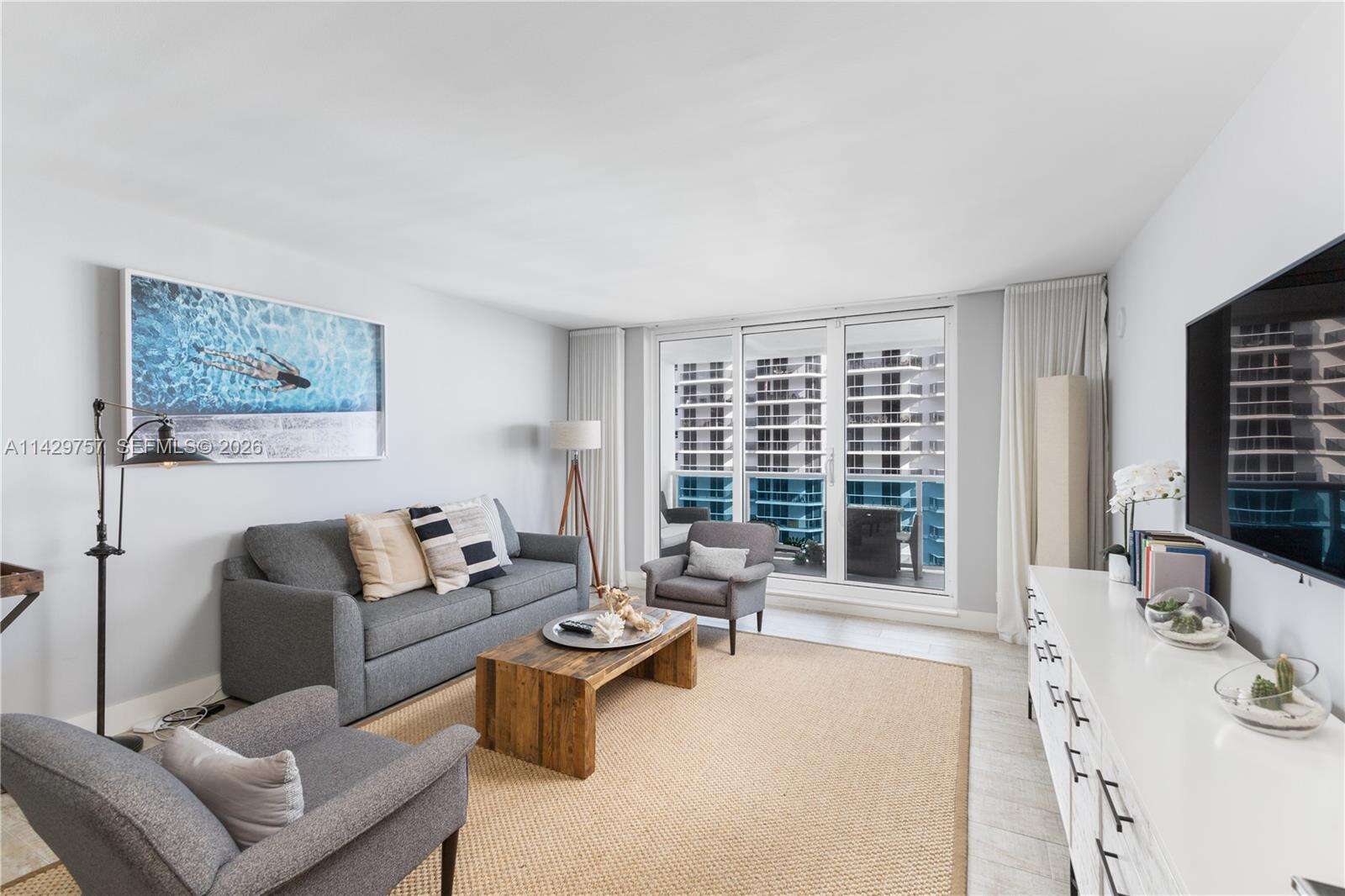 1 Hotel & Homes at 102 24 St, Miami Beach, FL 33139 - For Rent photo 21