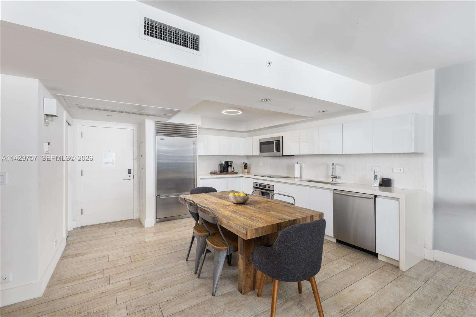 1 Hotel & Homes at 102 24 St, Miami Beach, FL 33139 - For Rent photo 24