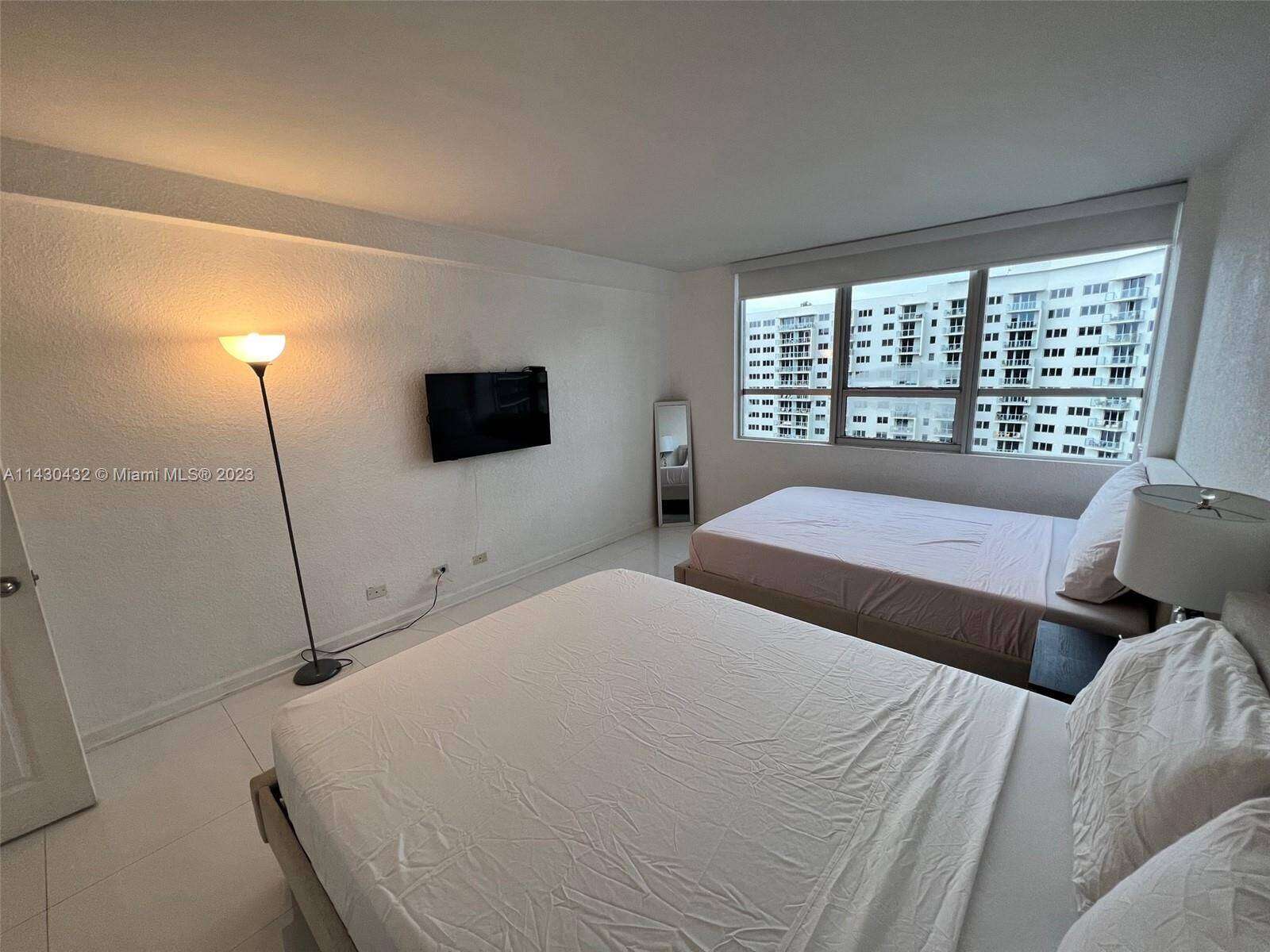 Flamingo South Beach at 1500 Bay Rd, Miami Beach, FL 33139 - For Rent photo 8