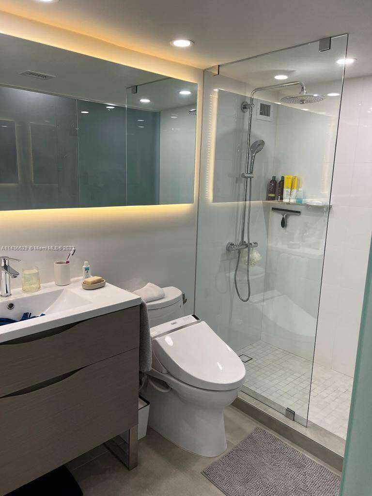 Seacoast 5151 at Miami Beach, FL 33140 - For Rent photo 8