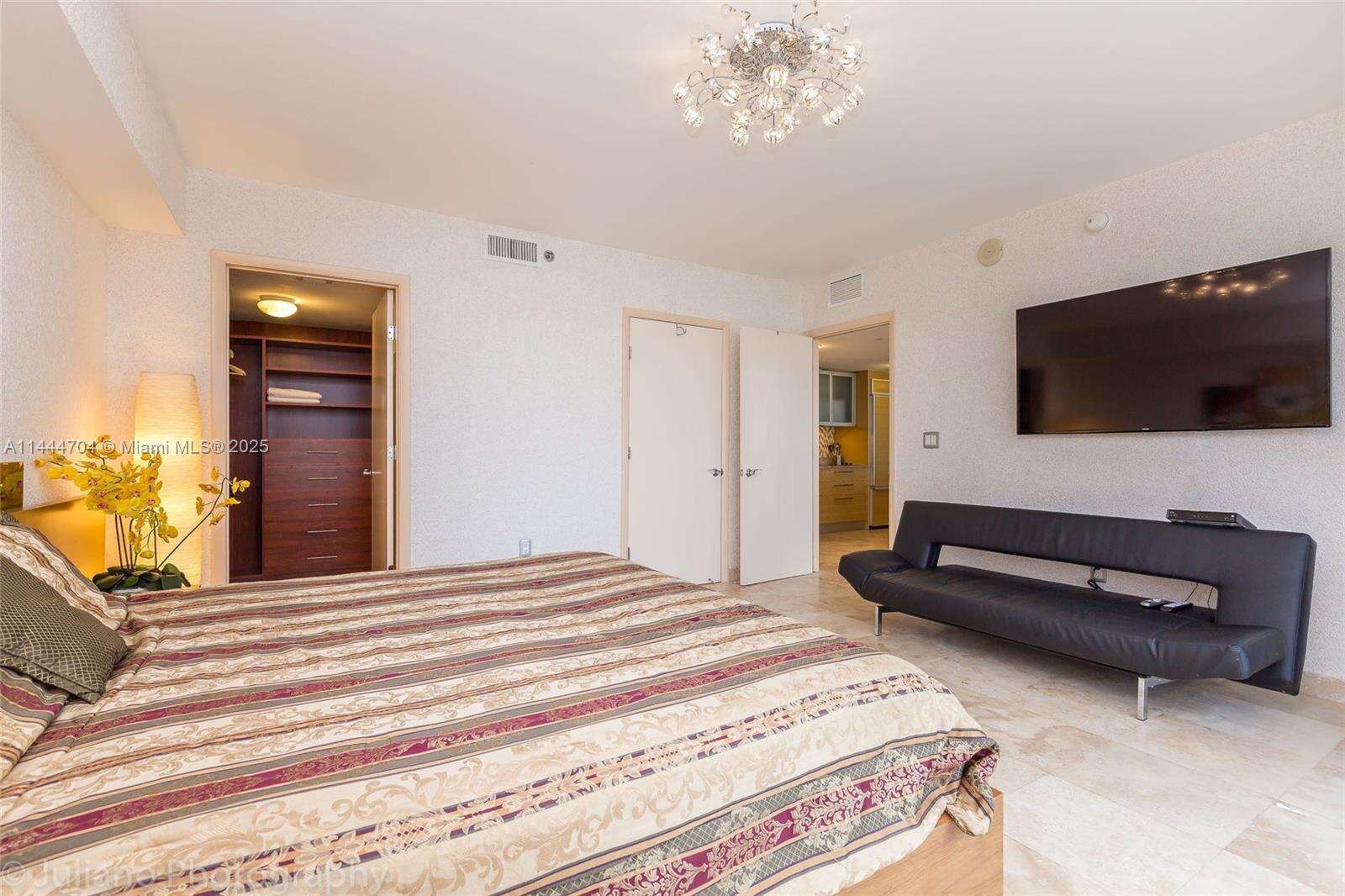 The Beach Club Two at 1830 Ocean Dr, Hallandale Beach, FL 33009 - For Rent photo 11