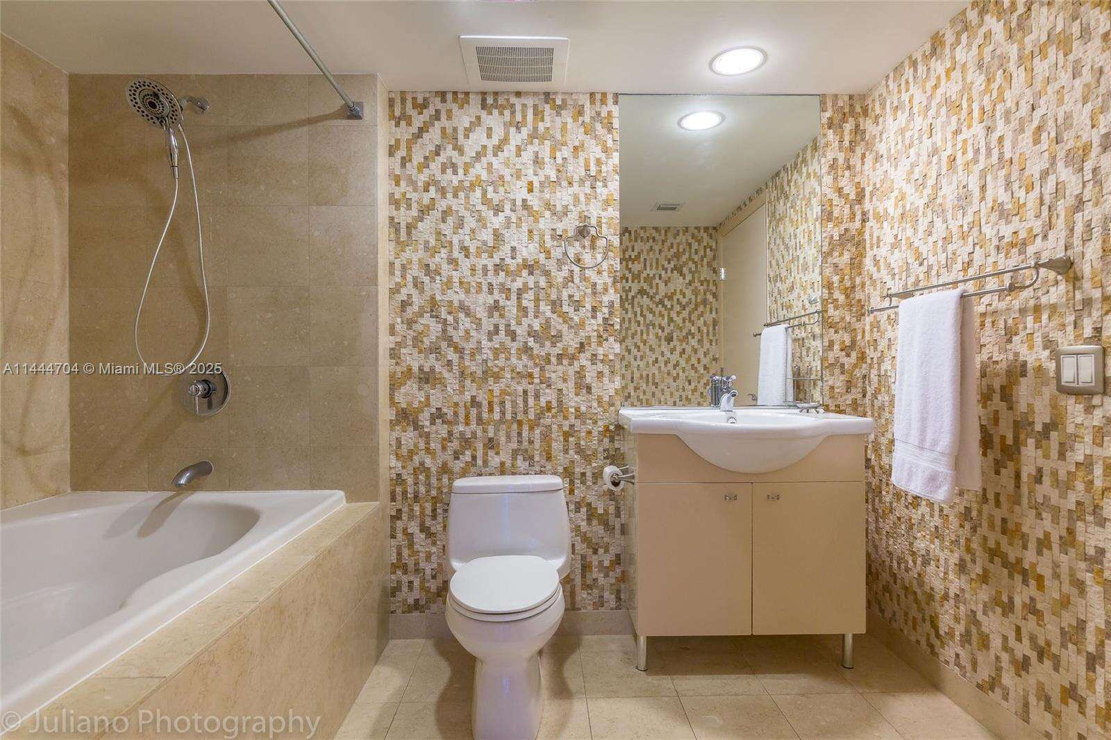 The Beach Club Two at 1830 Ocean Dr, Hallandale Beach, FL 33009 - For Rent photo 15