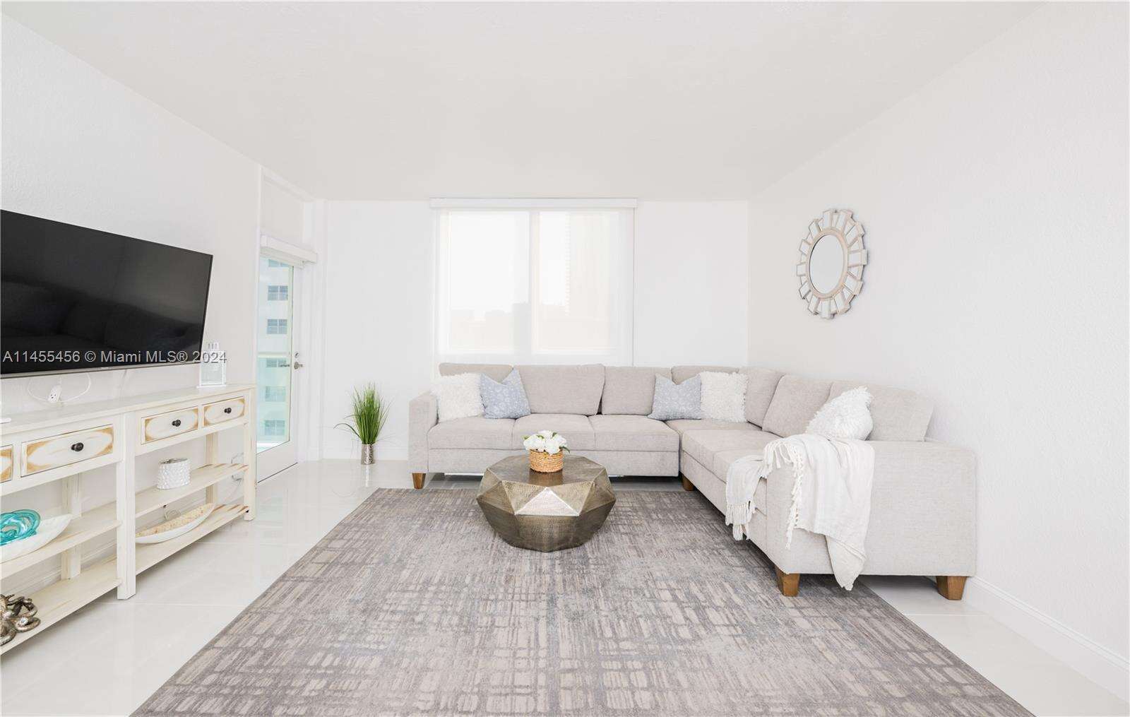 The Tides at 3801 Ocean Dr, Hollywood, FL 33019 - For Rent photo 2