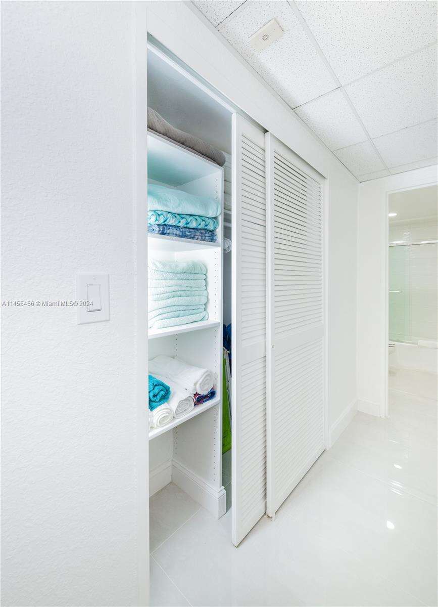 The Tides at 3801 Ocean Dr, Hollywood, FL 33019 - For Rent photo 35
