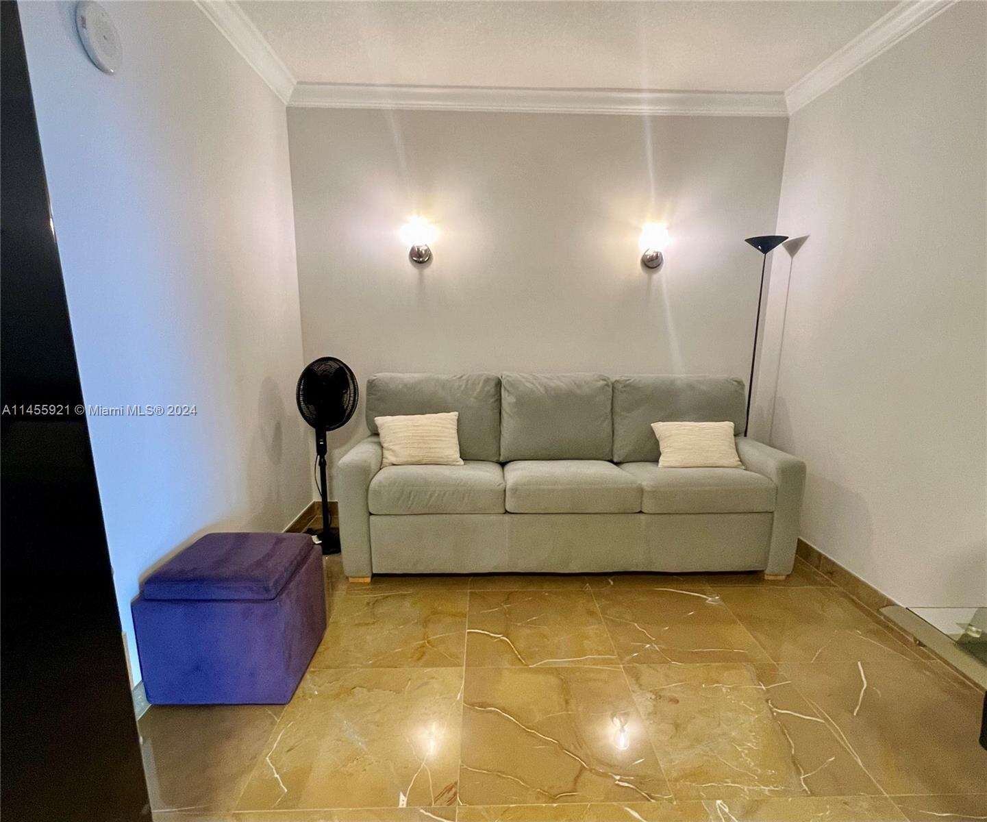 La Perla at 16699 Collins Ave, Sunny Isles Beach, FL 33160 - For Rent photo 30
