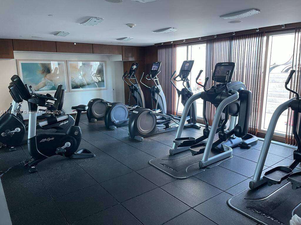 One Miami West at 325 Biscayne Blvd, Miami, FL 33131 - For Rent photo 24