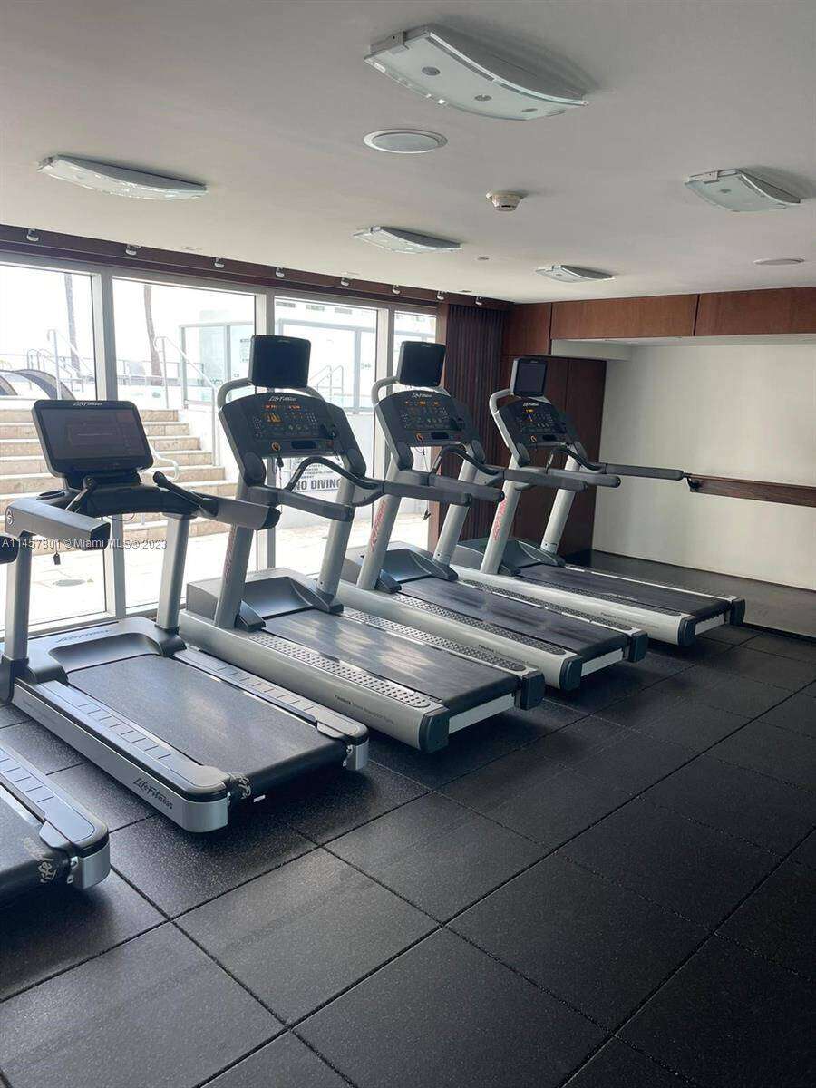 One Miami West at 325 Biscayne Blvd, Miami, FL 33131 - For Rent photo 26